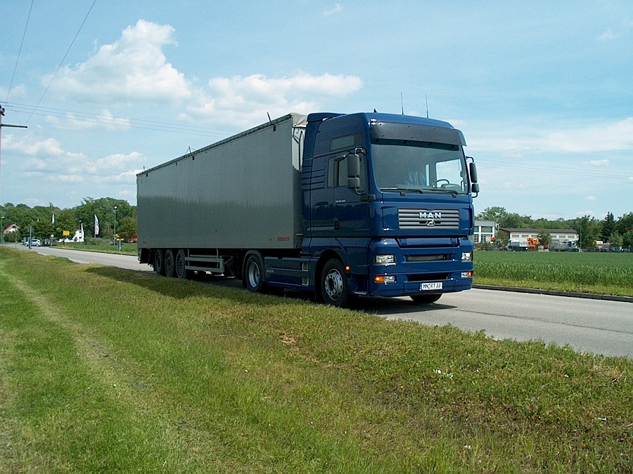 Logistik von Reiner Wertstoff - Recycling GmbH